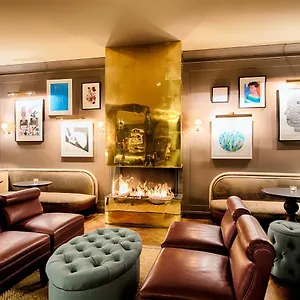 **** Hotel Mondrian Am Checkpoint Charlie Alemanha